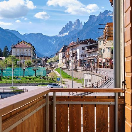 Piano Terra Vista Lago Apartment Auronzo di Cadore Exterior photo