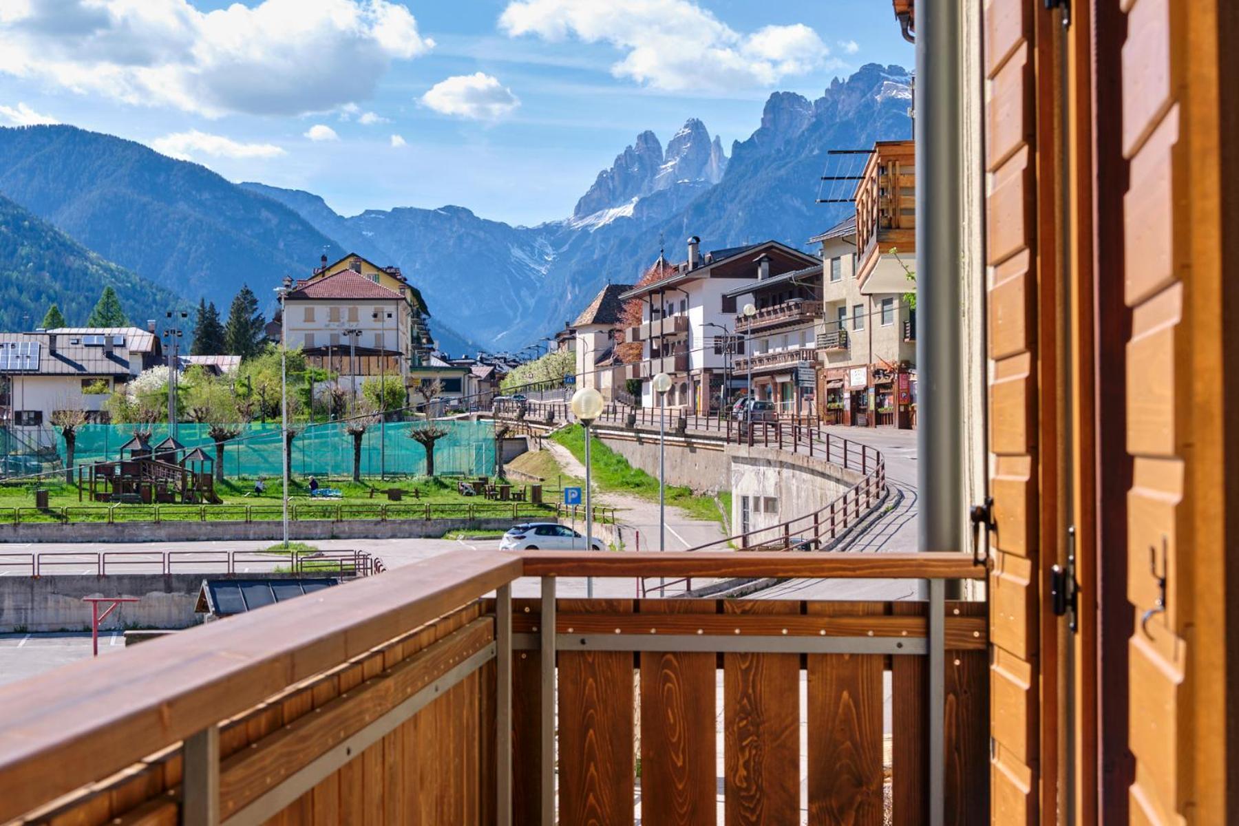Piano Terra Vista Lago Auronzo di Cadore Exterior photo